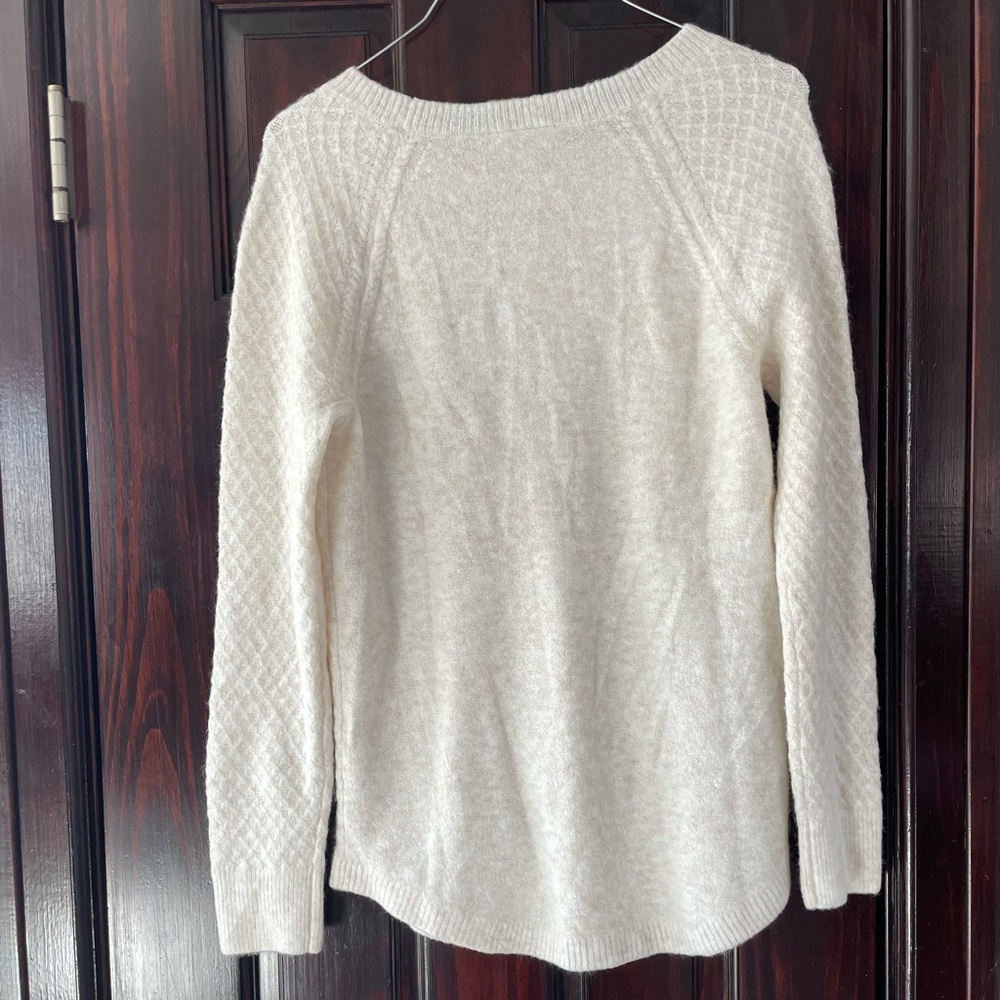 LOFT Sweater - Picture 2 of 3